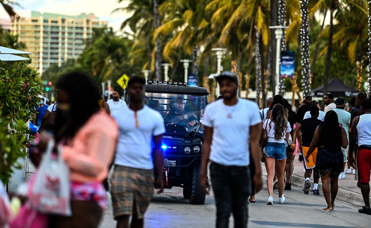 Arrestan a 'spring breakers' por violación a mujer hallada muerta en Miami