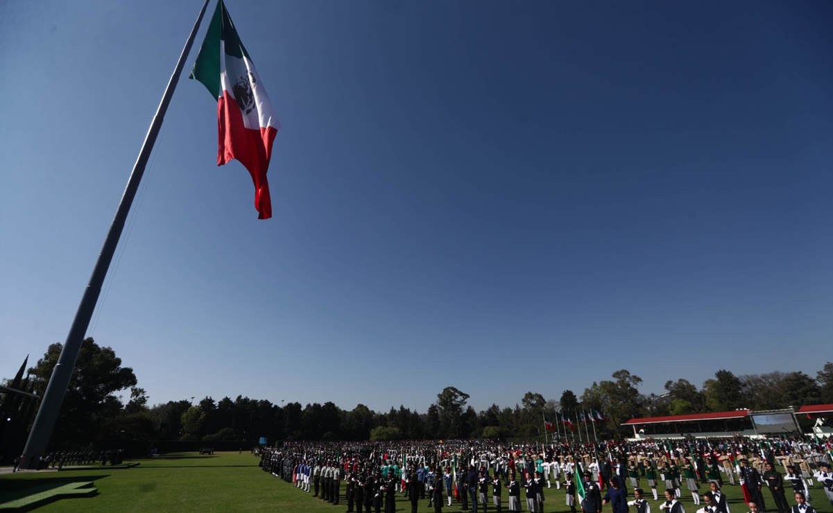 ¿Quién más quiere el Campo Marte para hacer su feria?