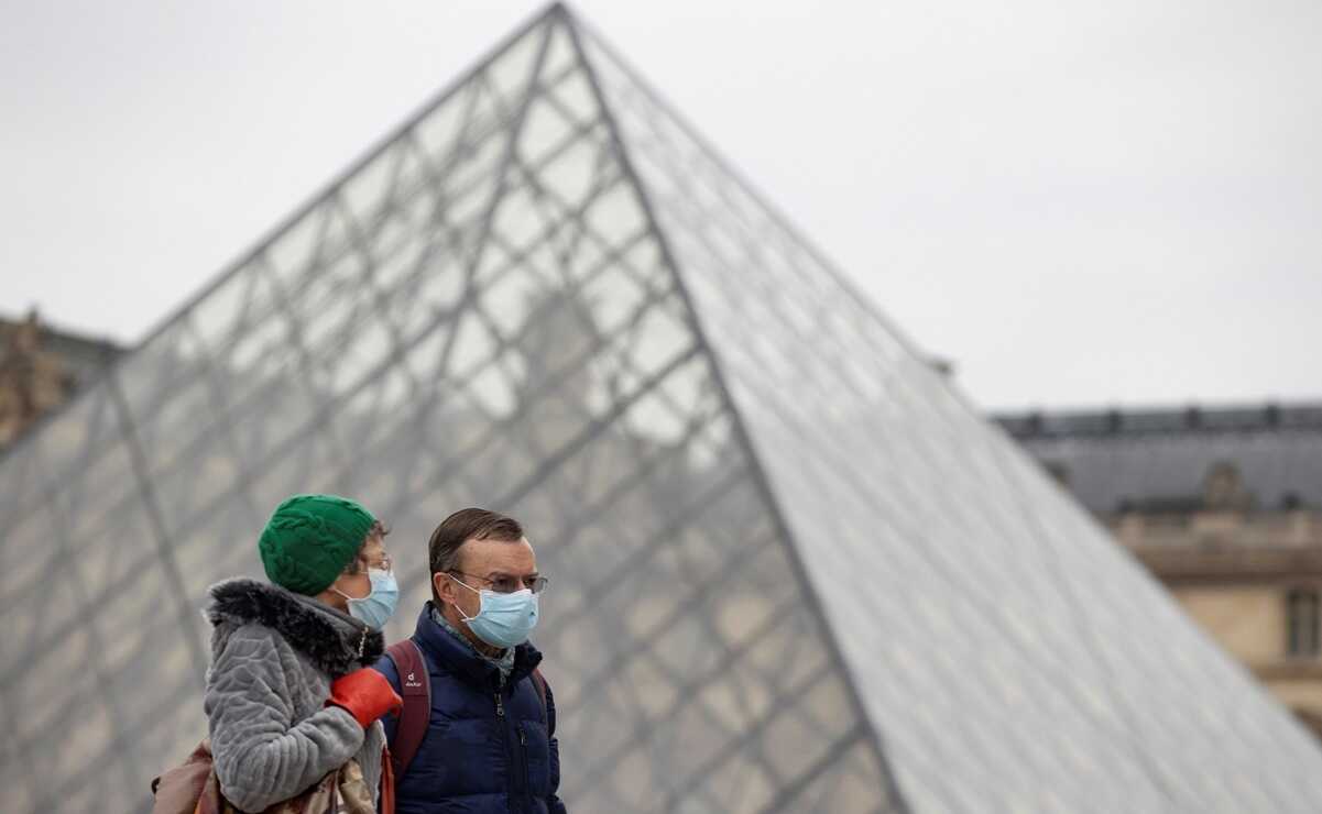 El Louvre, el mayor museo del mundo, perdió el 70% de visitantes en 2021