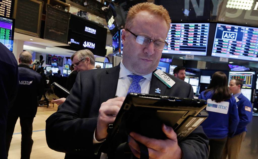 Dow Jones cierra con pérdida de 0.38%