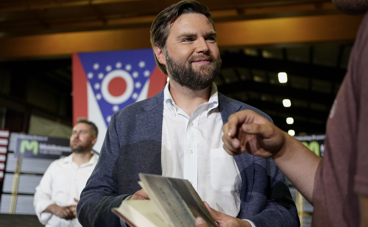 Autobiografía de J.D. Vance, "Hillbilly Elegy", arrasa en ventas en Estados Unidos