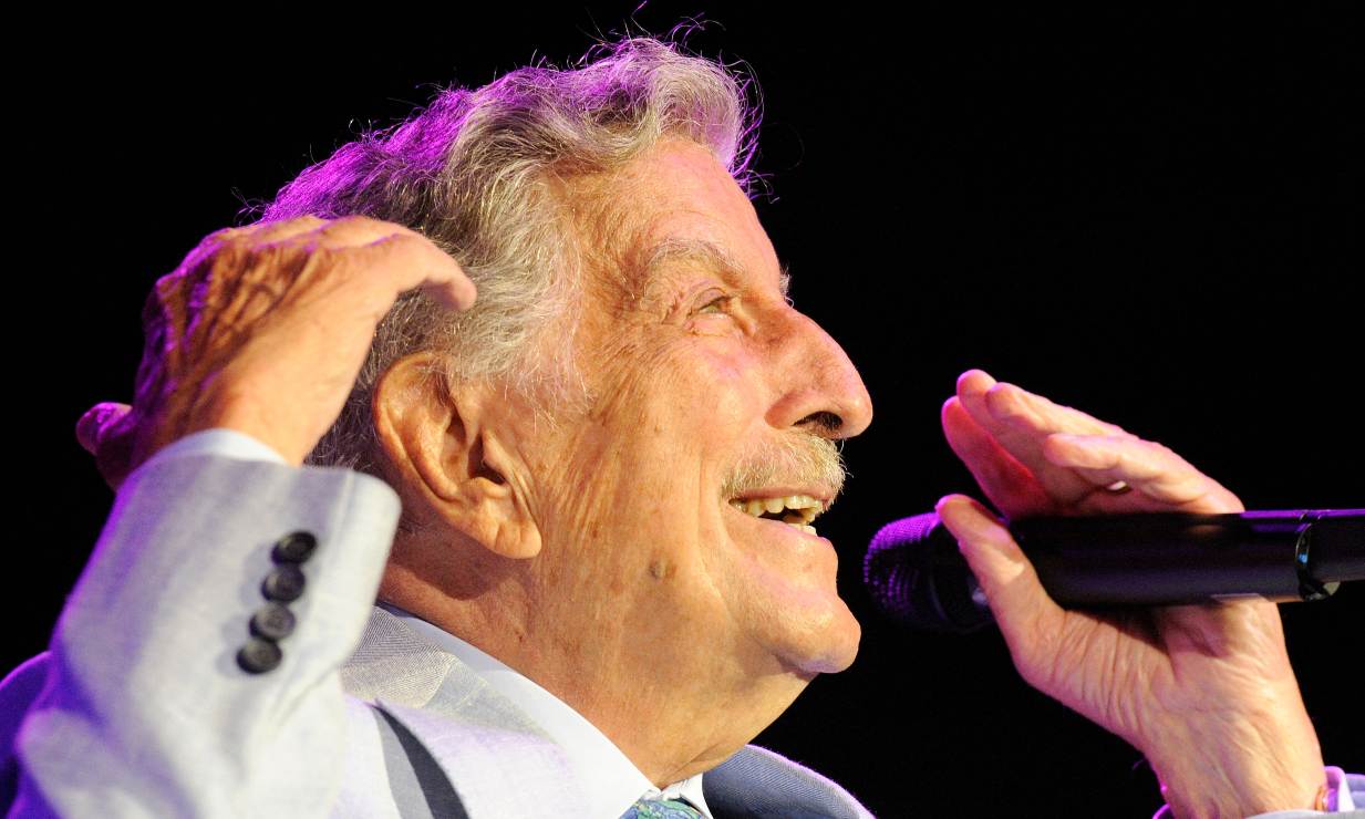 Tony Bennett, creador de "Because of You", muere a los 96 años