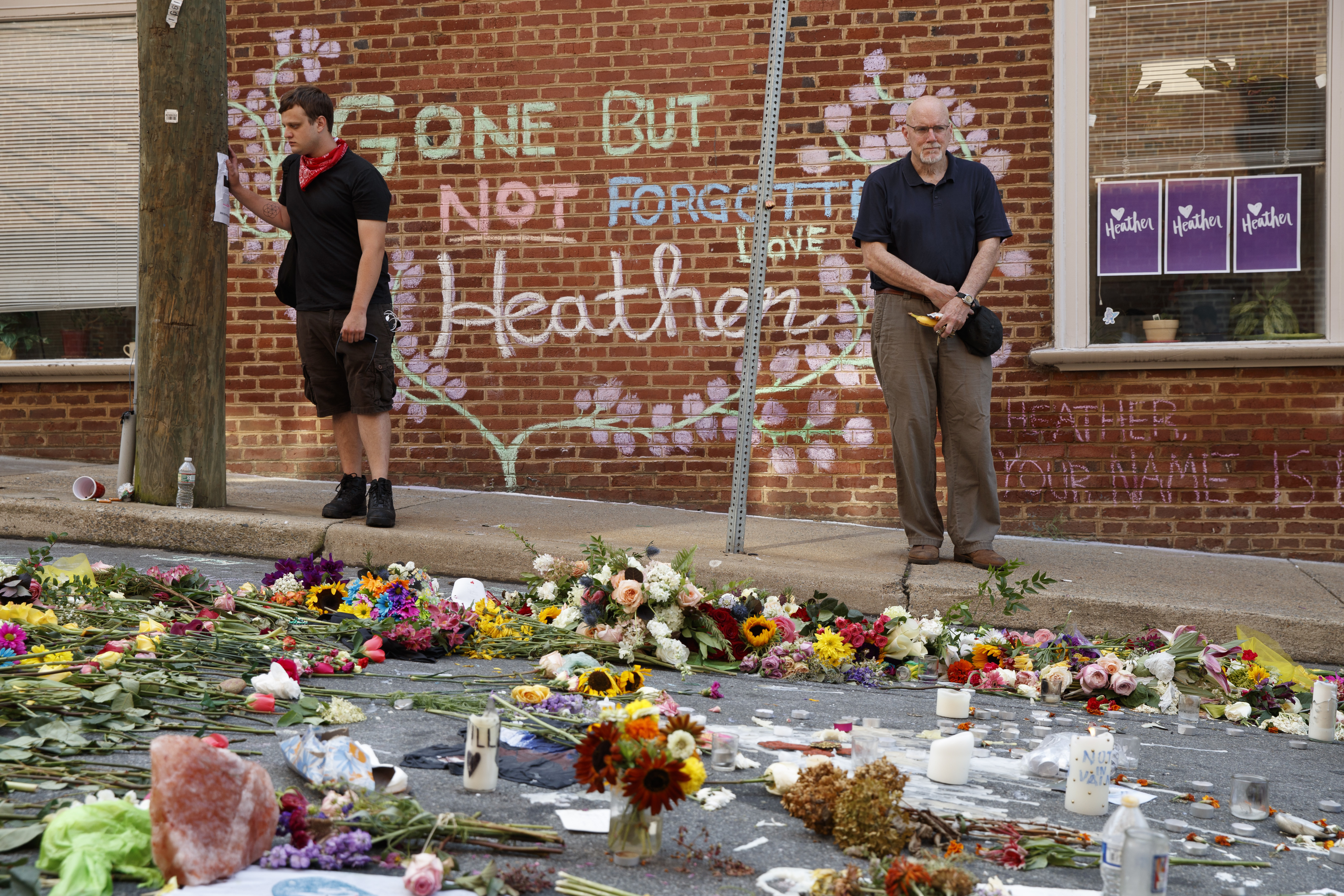 Realizan homenaje para mujer que murió en protesta de Charlottesville