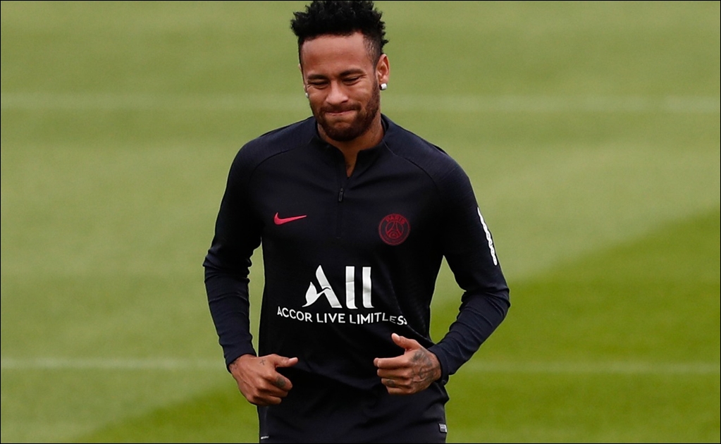 Barcelona busca a Neymar como préstamo con opción a compra