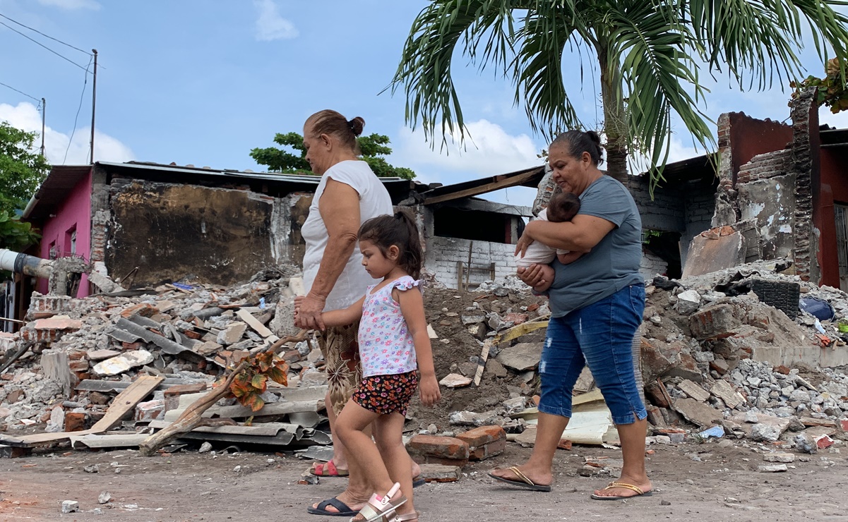 Tecomán, el municipio más afectado tras sismos: “todo se nos terminó” 