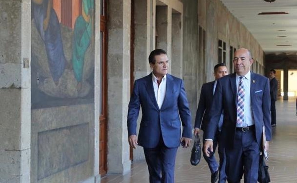 Michoacán y gobierno de AMLO arrancan federalización de servicios educativos