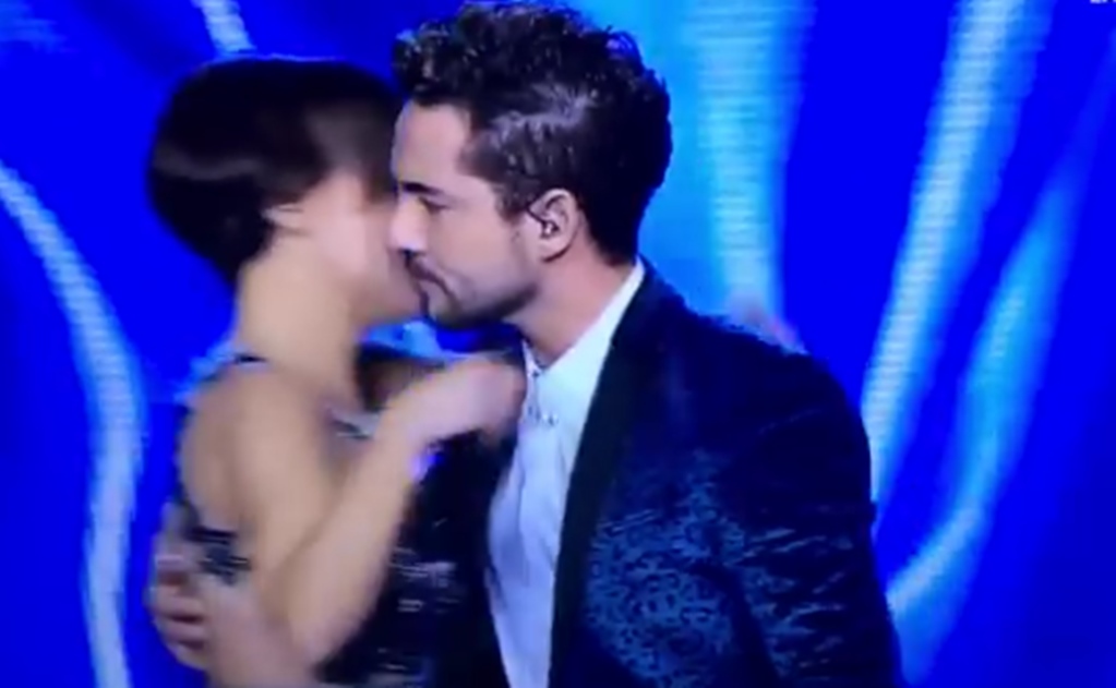 Se burlan de Bisbal, Chenoa y el beso que no fue