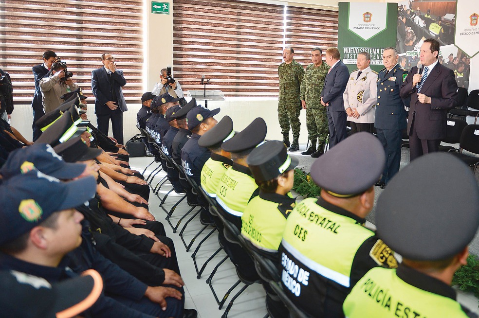 Cumpliremos con capacitación de 43 mil policías: Eruviel Ávila