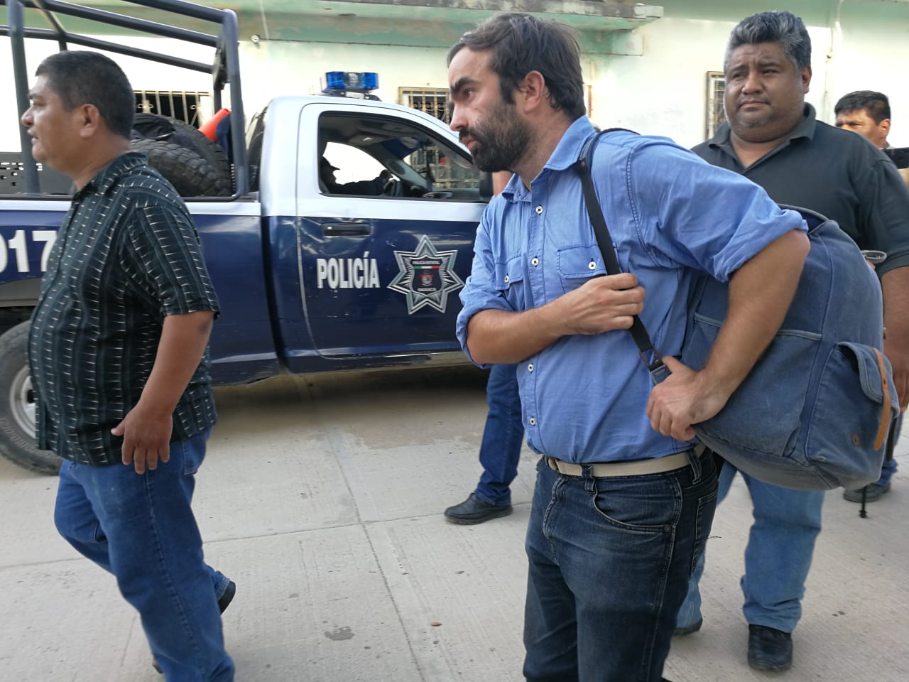 Entregan a español retenido en Oaxaca, acusado de fraude en reconstrucción