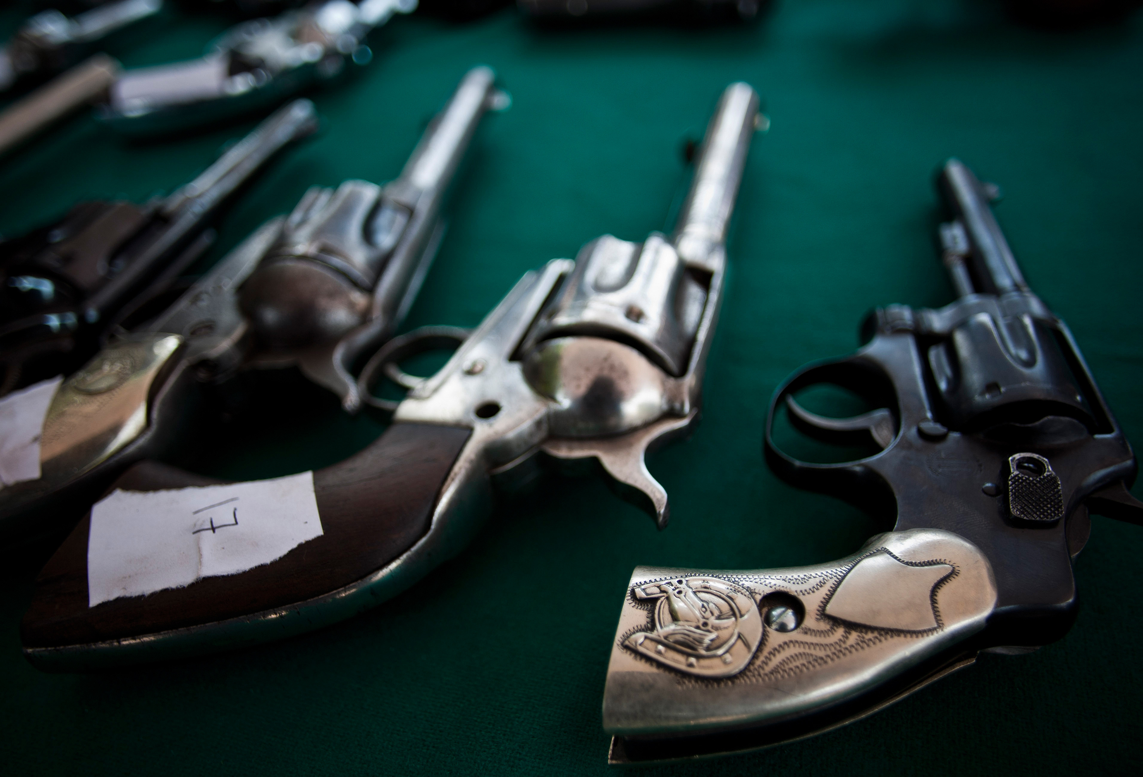 México y EU instalan Grupo Binacional contra Tráfico de Armas