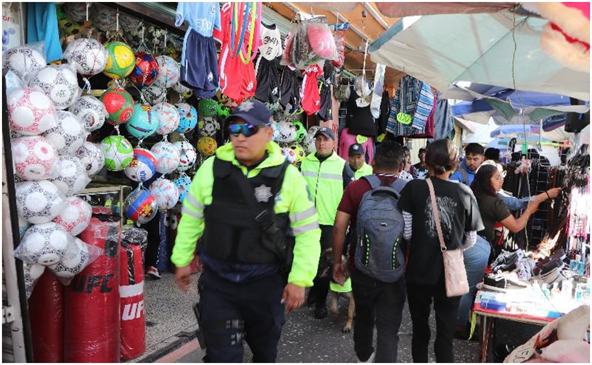 Desplegarán más de 2 mil policías en centros comerciales y tianguis para proteger a los Reyes Magos 