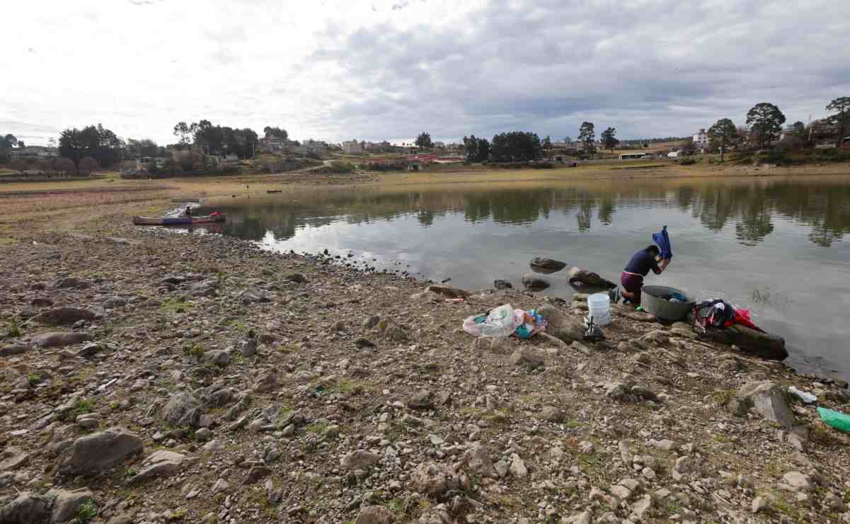 FOTOS: Así lucen las presas de Valle de Bravo y Villa Victoria, que están en sus niveles más bajos de almacenamiento de agua por sequía