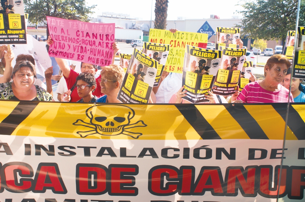 Protestan en Durango contra planta de cianuro de sodio