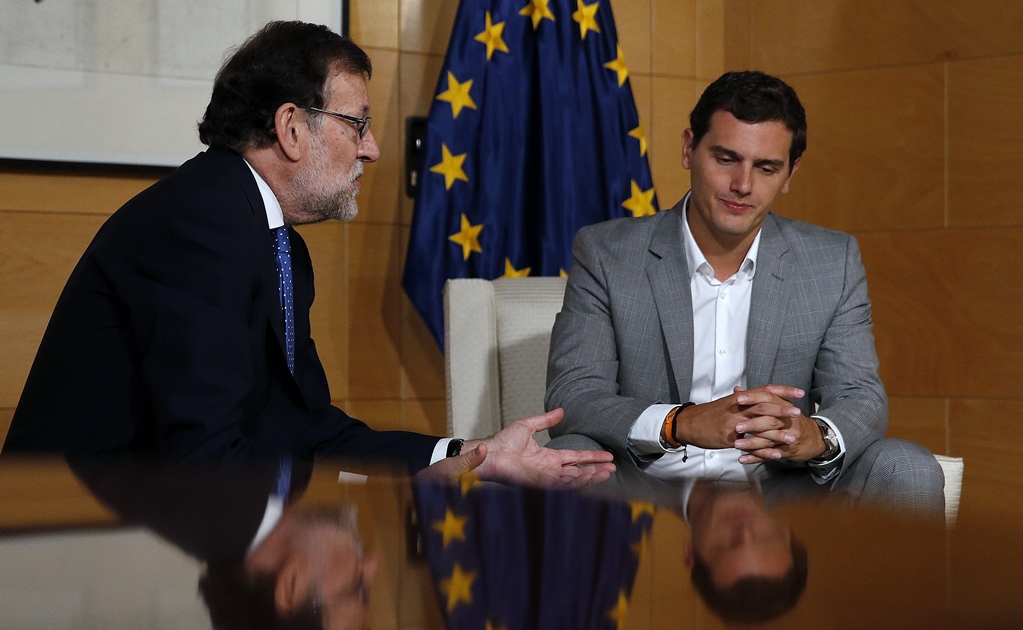 Liberales españoles facilitarán elección de Rajoy sin entrar en gobierno