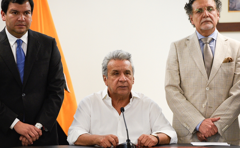 Presidente de Ecuador restringe libertad de tránsito alrededor de sedes institucionales