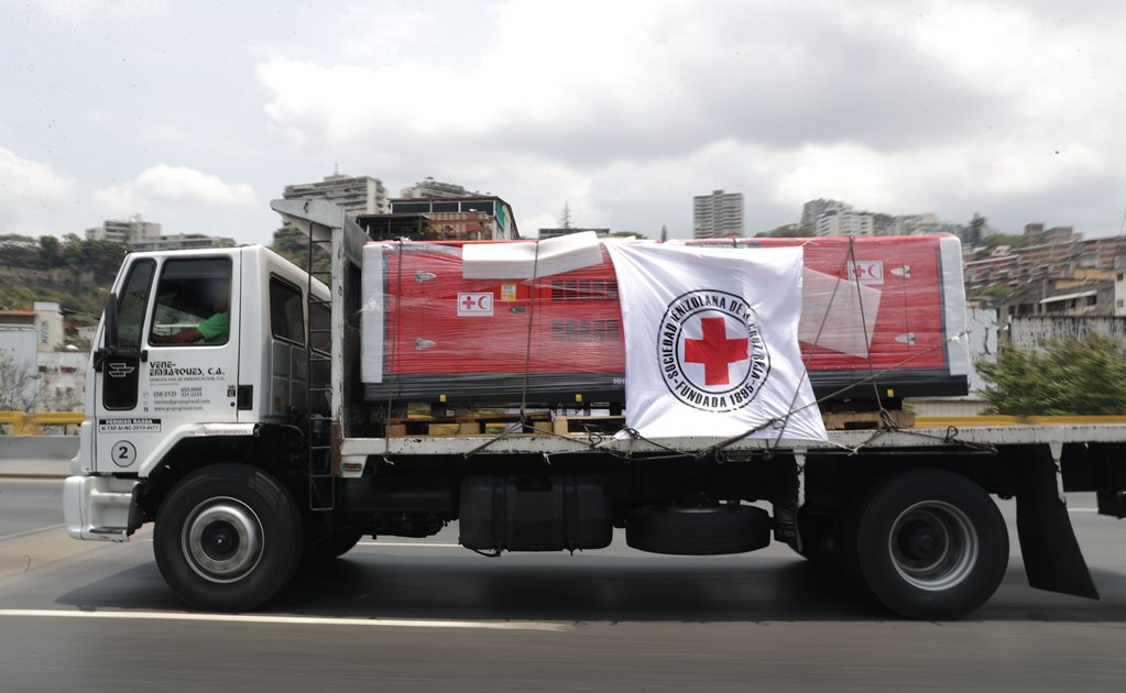 Cruz Roja distribuye ayuda humanitaria a cientos de pacientes en Caracas