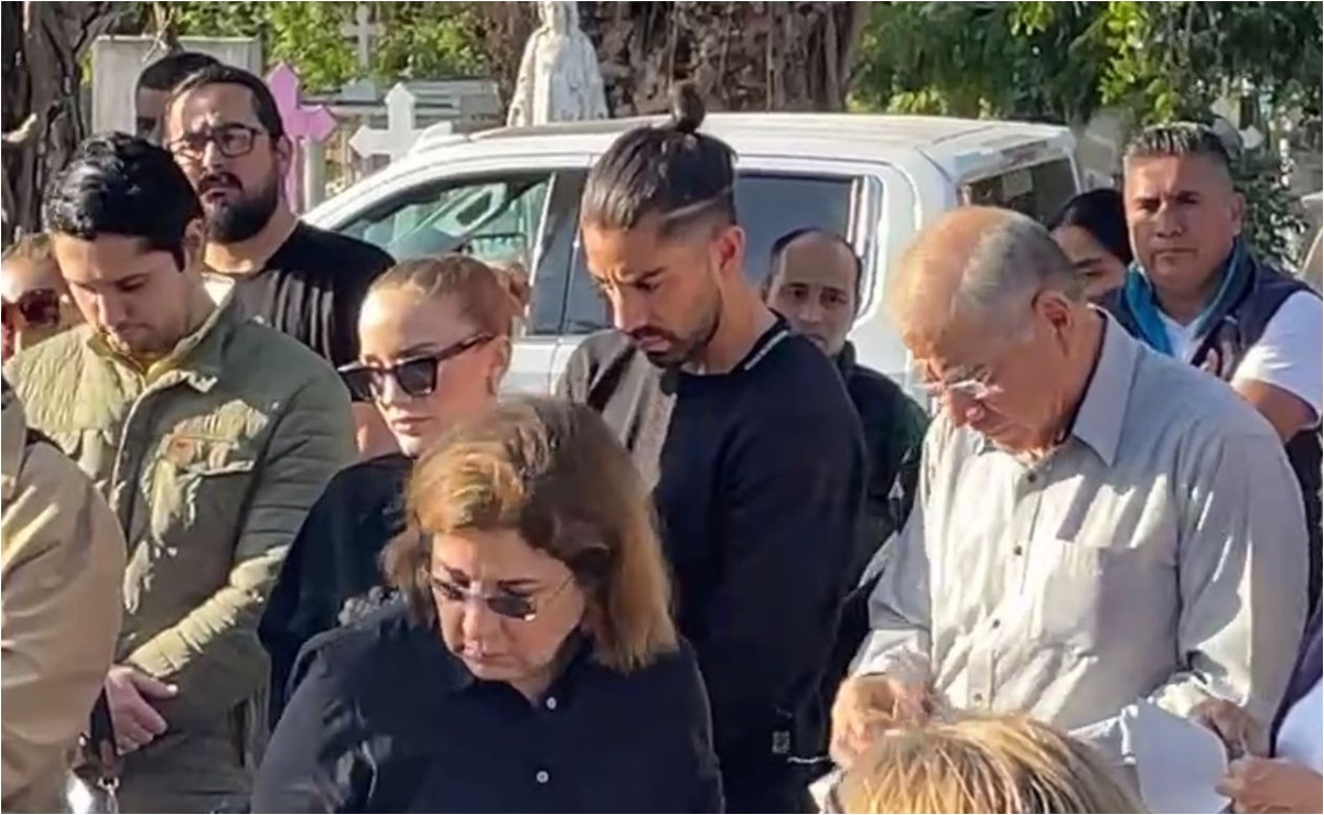 Rodolfo Pizarro viaja desde Atenas al funeral de su tía