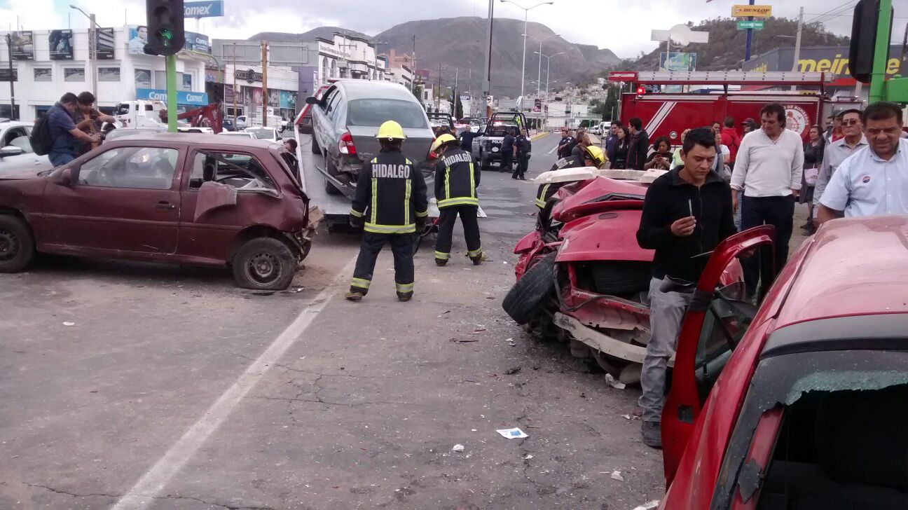 Accidente vial deja un muerto y siete heridos en Hidalgo