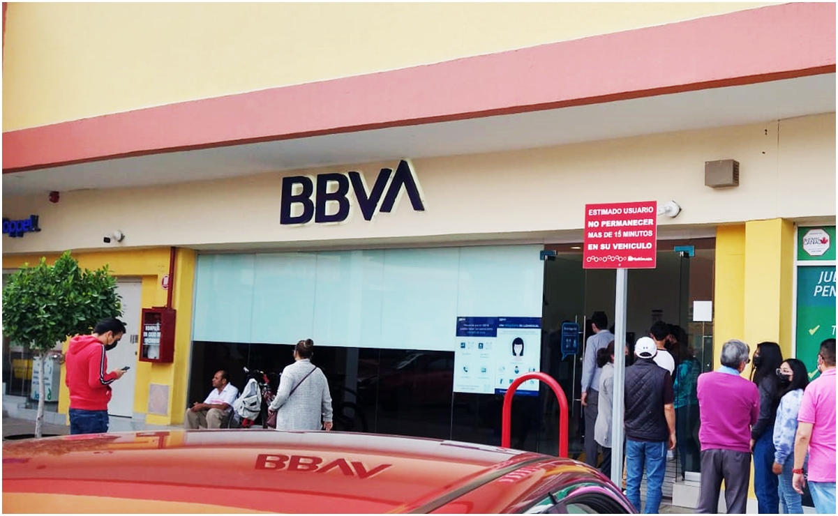Tras presentar fallas por más de 15 horas, BBVA restablece su servicio 