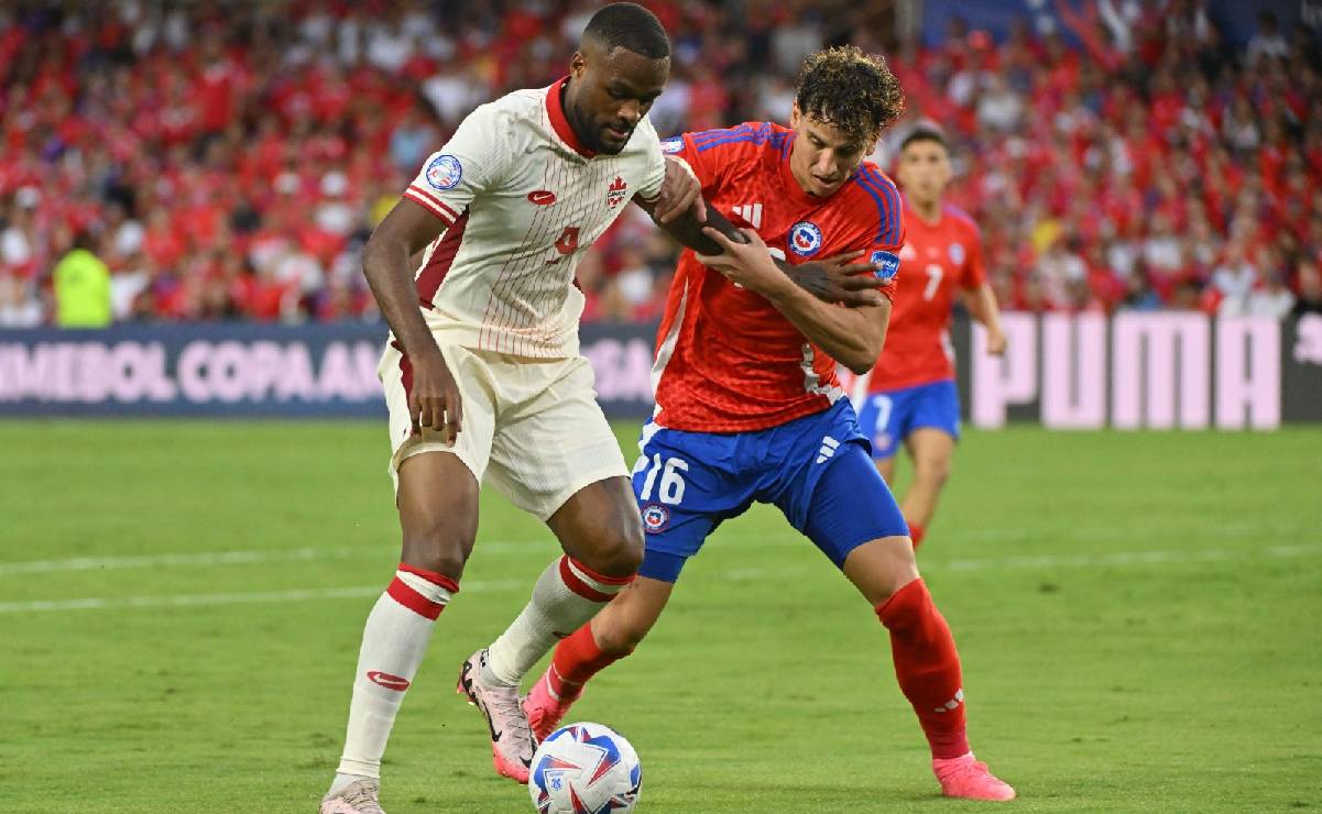 Canadá avanzó a Cuartos de Final de Copa América tras un insípido empate ante Chile