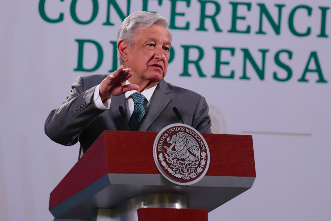 Lee la carta completa que envío AMLO a la SCJN para investigar a juez que frenó su ley eléctrica