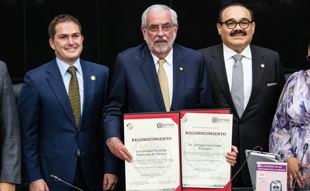 "Un país con una pobre educación tiene un futuro incierto", advierte Graue en homenaje en el Senado