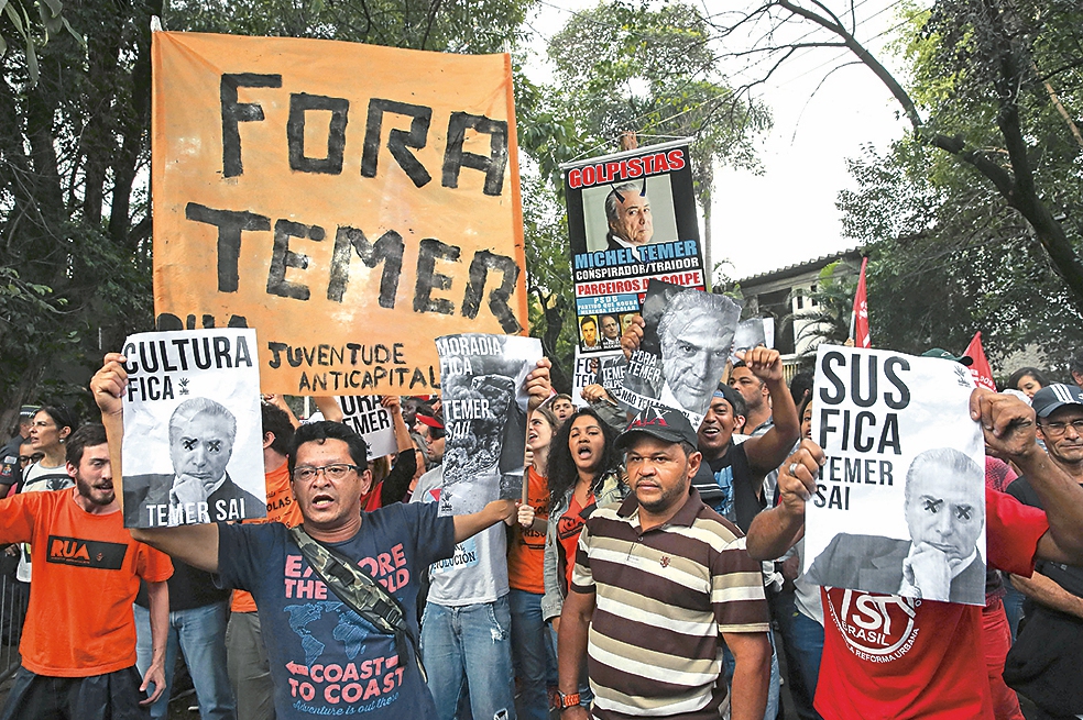 Brasil: restauran el Ministerio de Cultura 