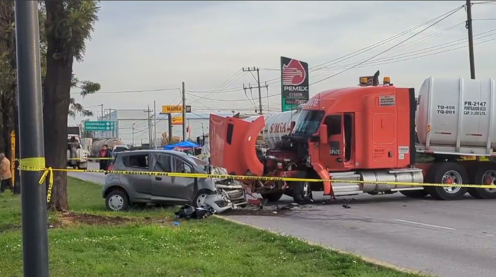 Combi choca contra camioneta, vuelca y deja 8 lesionados en Puebla | El ...