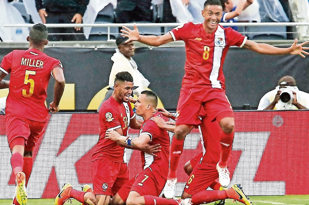 Panamá es primera sorpresa de la Copa