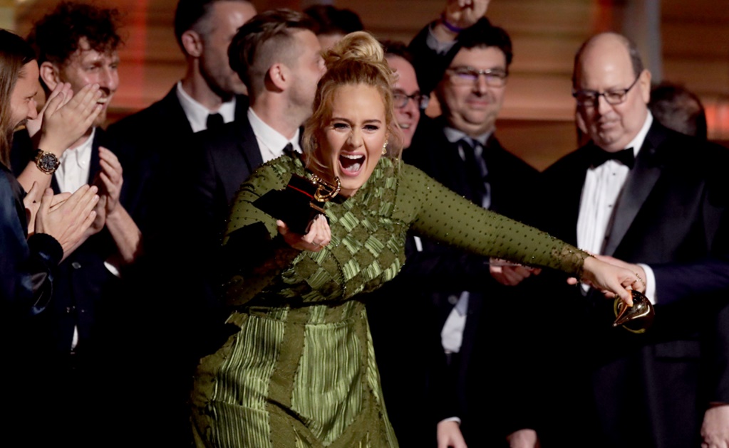 Adele se lleva la noche de los Grammy 2017