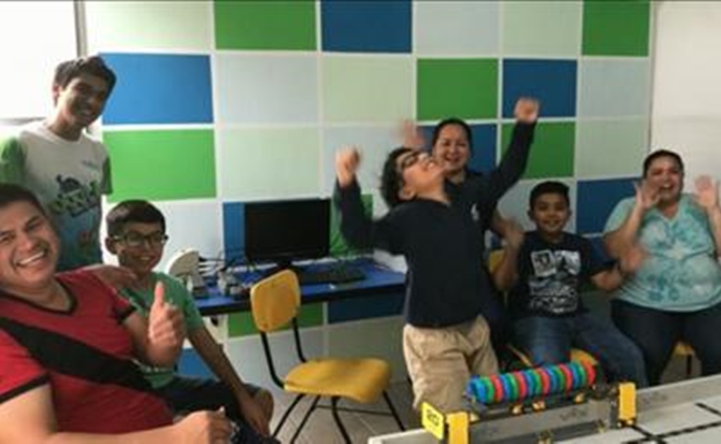 Seguritech apoya a niños en mundial de robótica