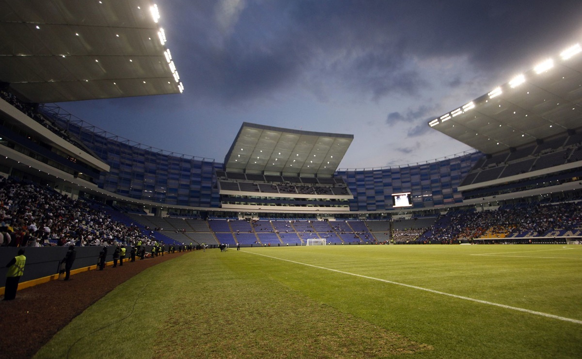 Buscan que asistentes a un estadio se registren en plataforma digital