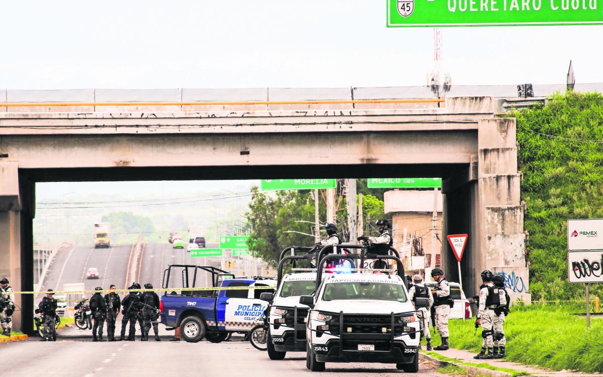 Crimen escala agresiones contra policías y sus bases