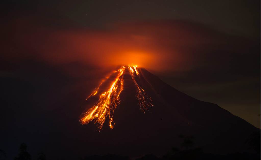 Actividad de volcán de Colima persistirá por días o semanas