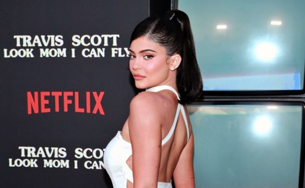 Kylie Jenner impacta las redes sociales con su bikini más pequeño