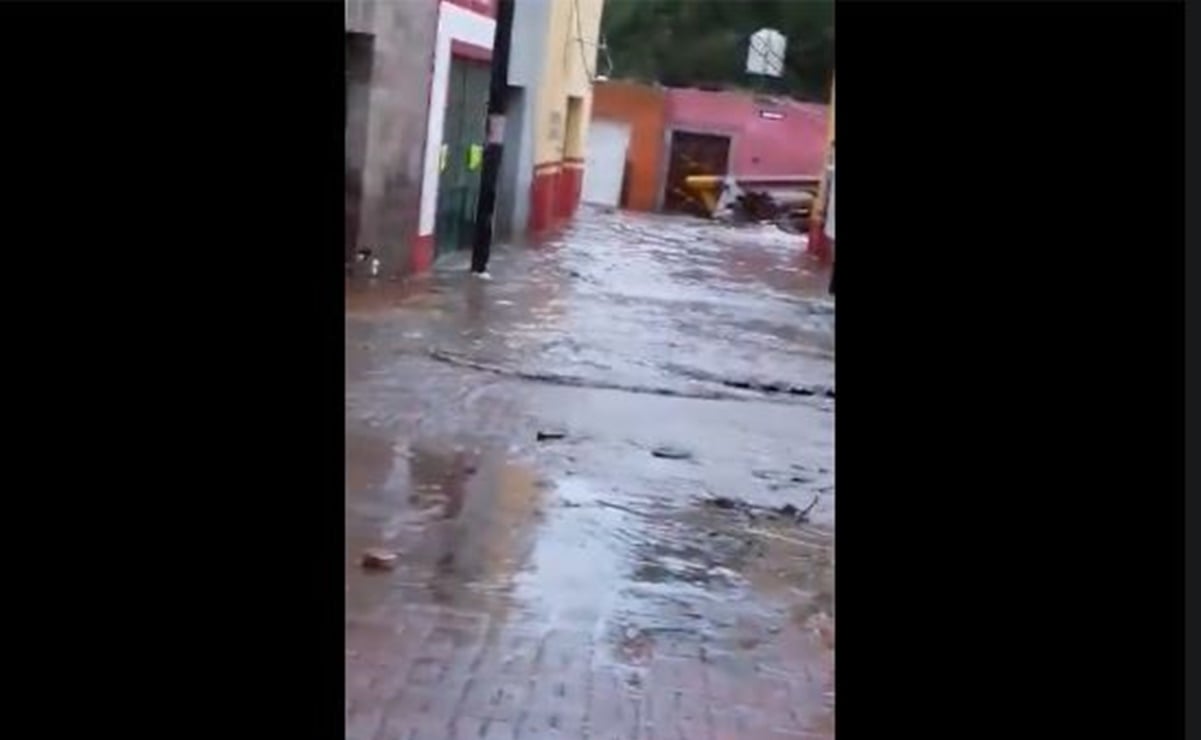 Zacatecas, en alerta por desbordamiento de presa en Genaro Codina