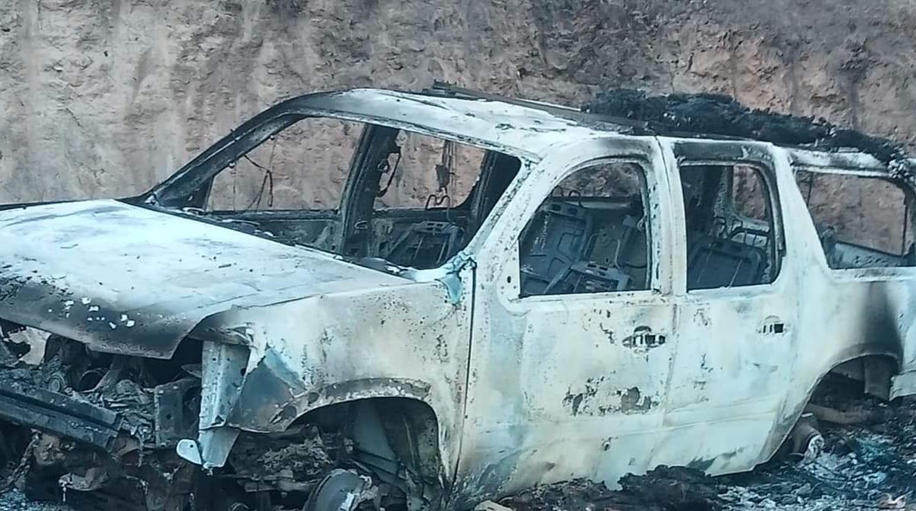 Enfrentamiento armado deja dos muertos y camioneta calcinada en Tepuxtepec Mixe, Oaxaca