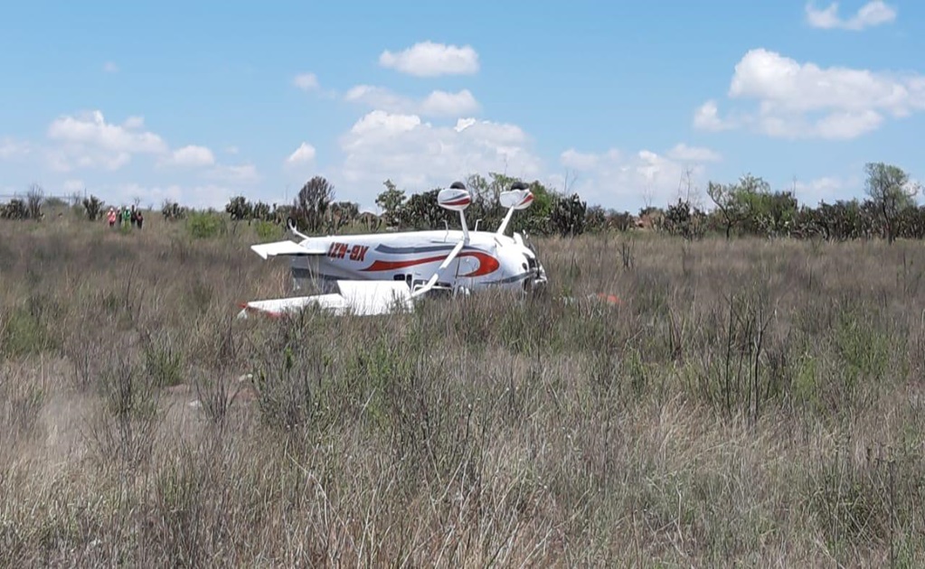 Se desploma avioneta en Querétaro; no hubo fallecidos