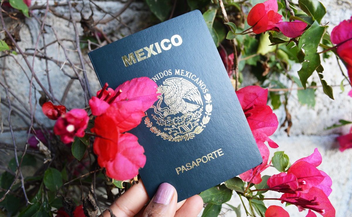 Consulados de México en EU realizarán jornada de trámite de pasaportes este sábado