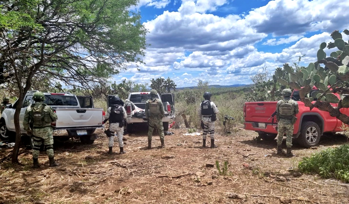 Persecución y enfrentamiento en Pinos, Zacatecas deja 2 muertos y 6 detenidos