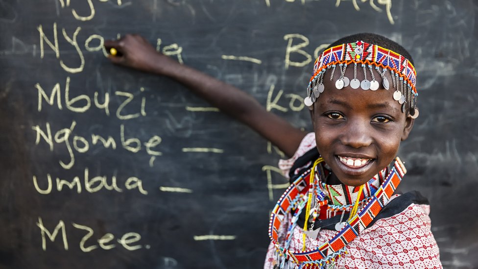 Swahili, el idioma que pasó de ser un "dialecto oscuro" a convertirse en la lengua africana más hablada del mundo
