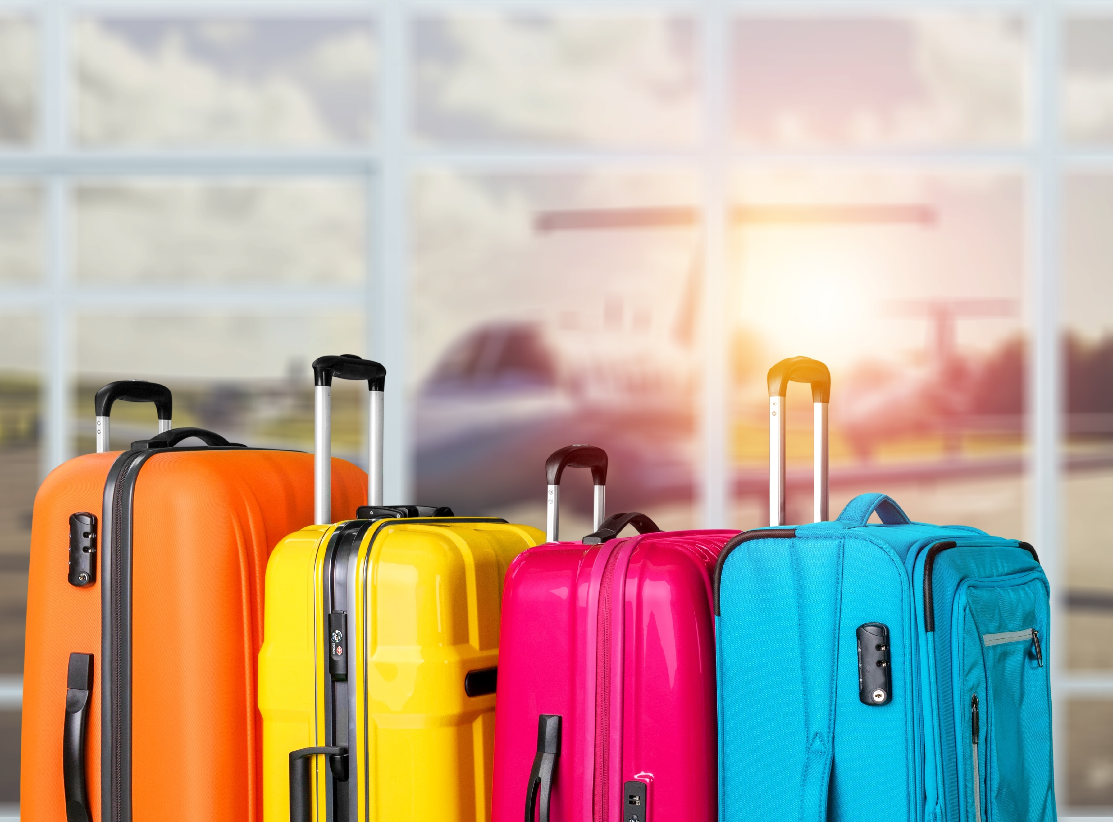 ¿Viajas a Estados Unidos? Las aerolíneas que aumentaron el costo del equipaje documentado
