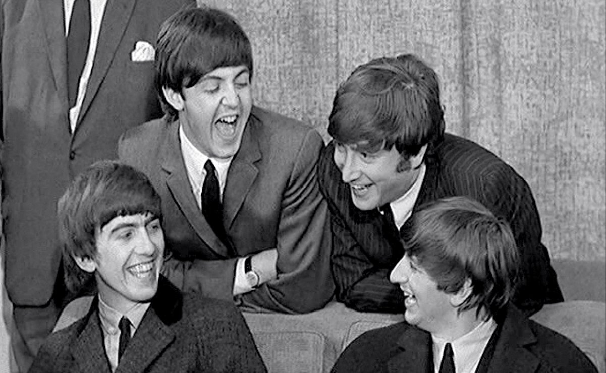 Paul McCartney y Ringo Starr recuerdan con fotos muerte de John Lennon 