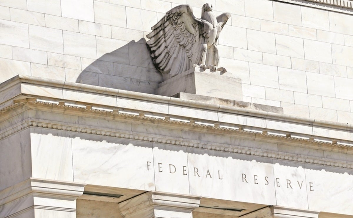 Reserva Federal sube en 25 puntos base la tasa de interés de referencia