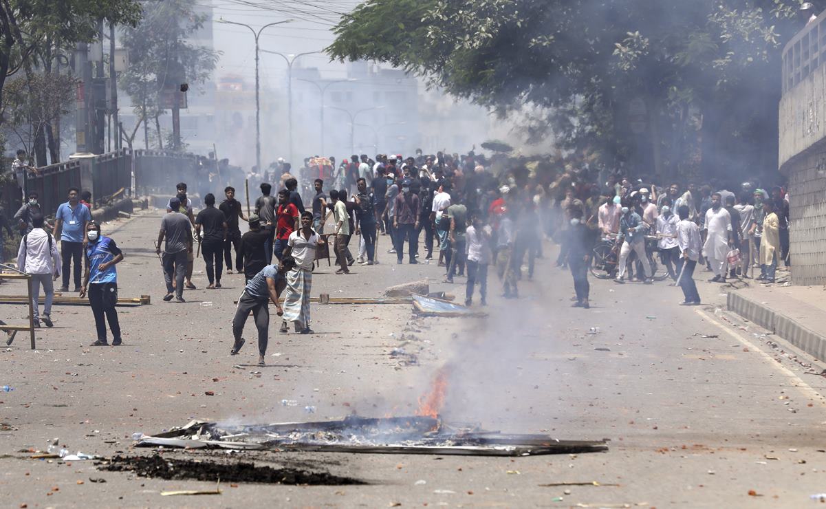 Siguen las protestas estudiantiles en Bangladesh; reportan 19 muertos en jornada más violenta de las movilizaciones