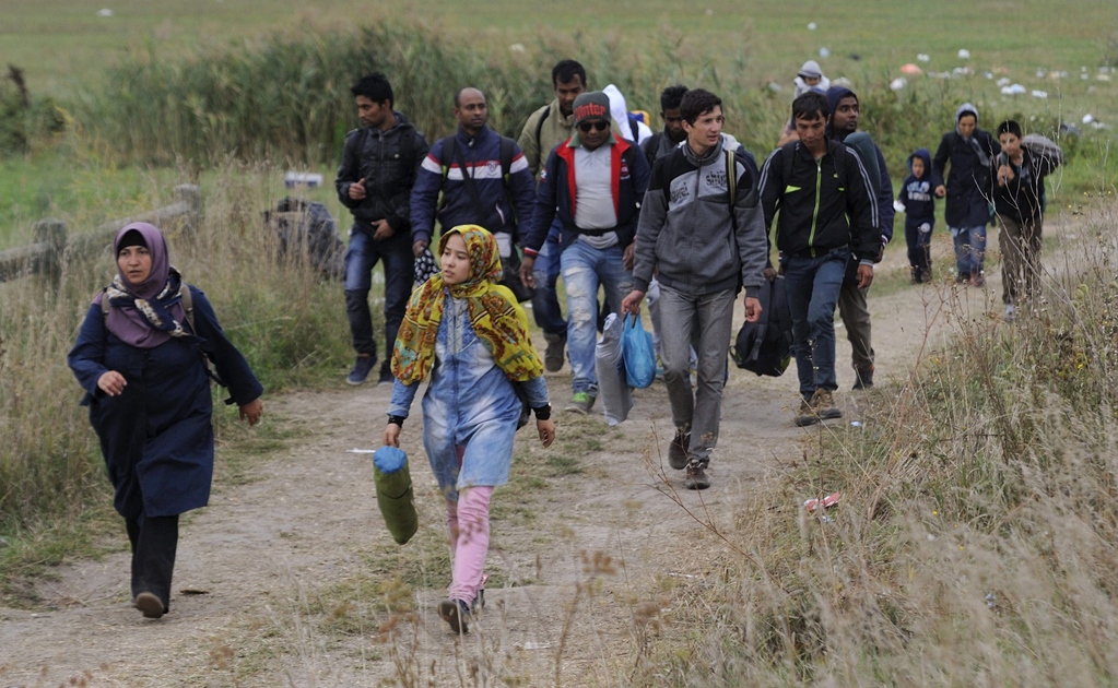 Hungría rechaza a 600 refugiados 
