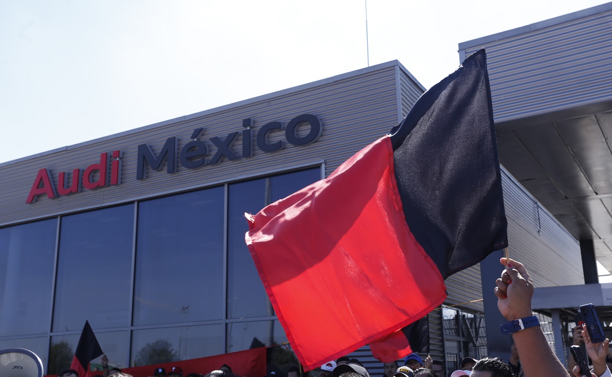 Liga Sindical Obrera extiende apoyo a trabajadores de Audi en Puebla