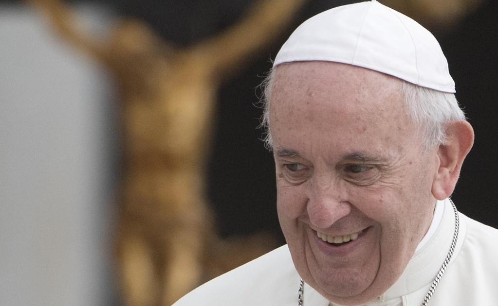Papa recibe mensaje de AMLO; apoyará a los “ninis”