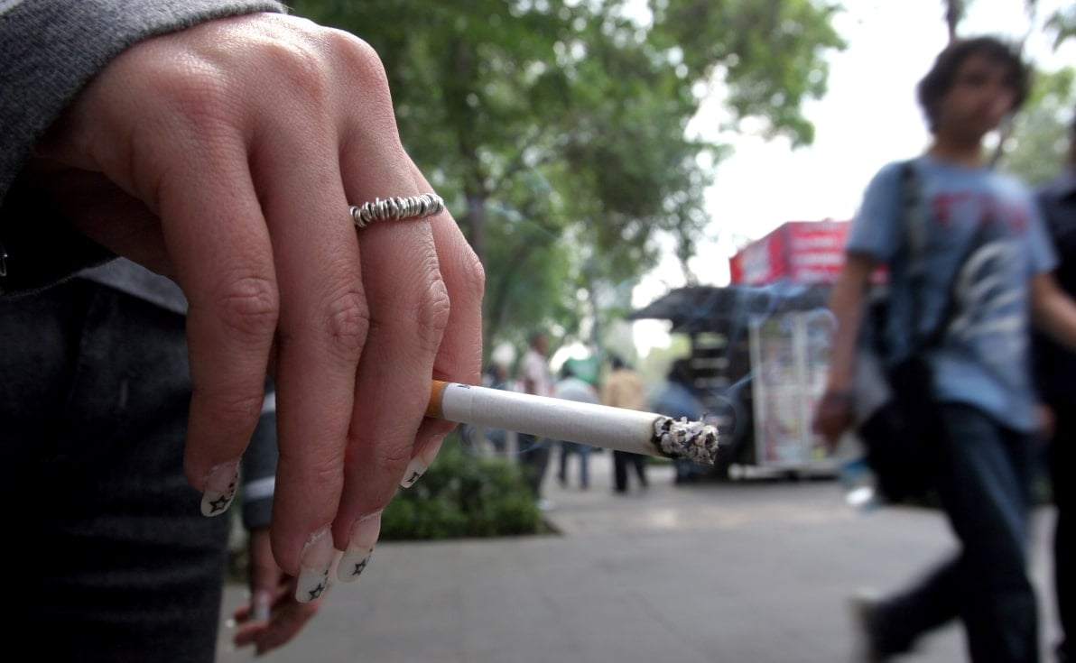 Millones de pesos se invirtieron en áreas para fumadores: CANIRAC prevé interponer amparos contra Ley Antitabaco 