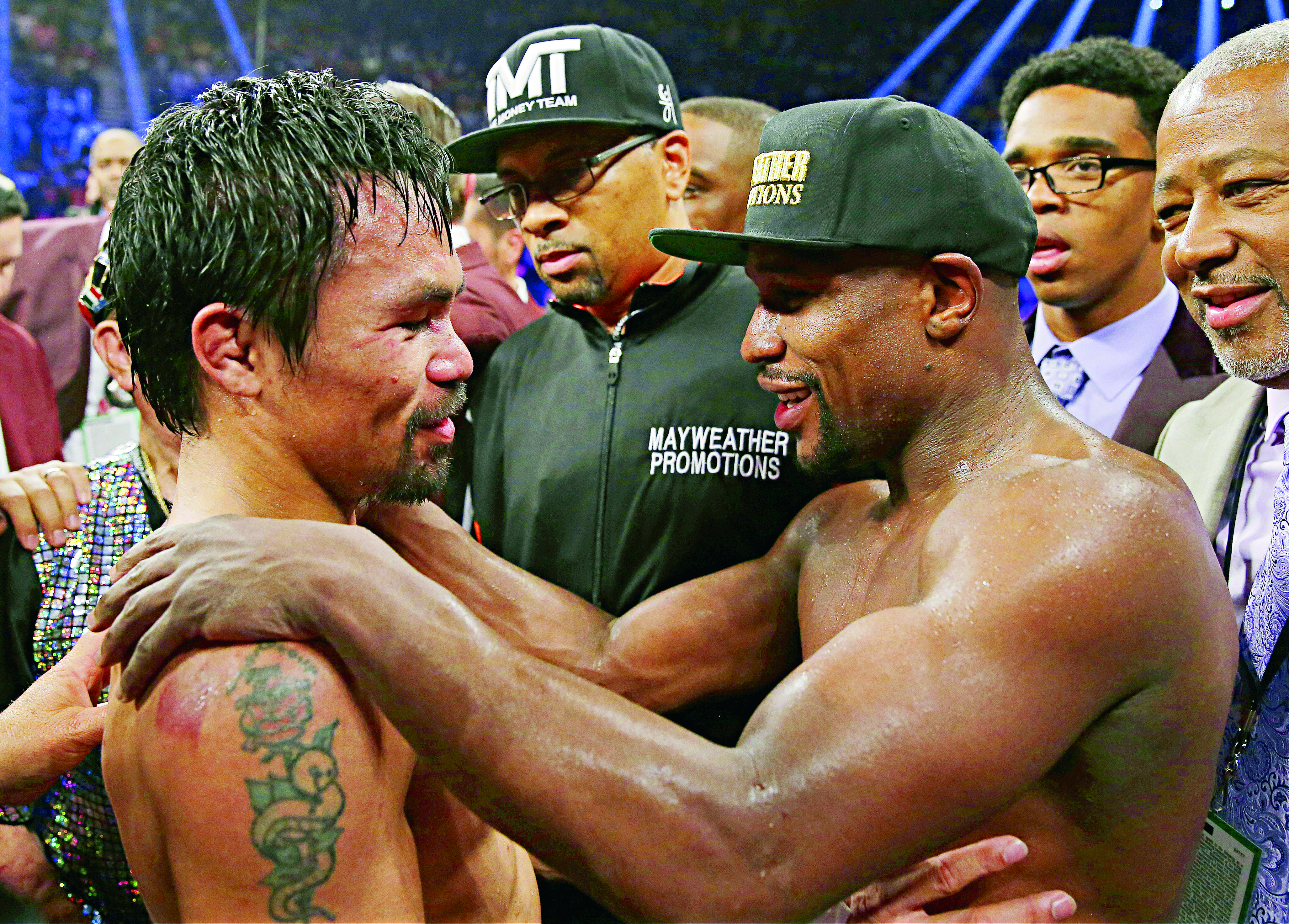 Mayweather y Pacquiao pelean en redes sociales 